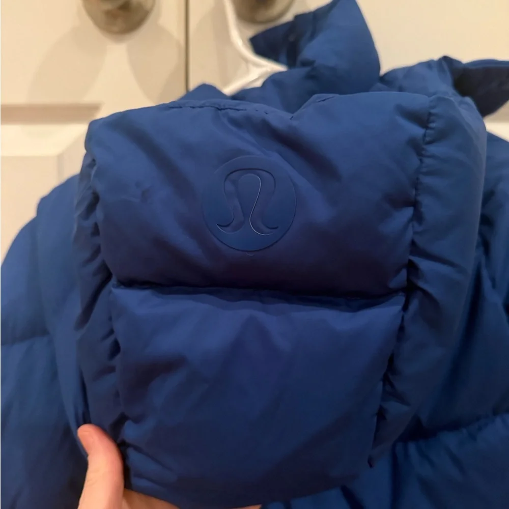 Lululemon Wunder Puff Jacket - Picture 4 of 6